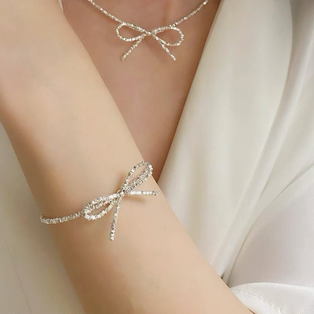 Collier Ras de Cou Noeud Papillon Argenté - Aurore Studio