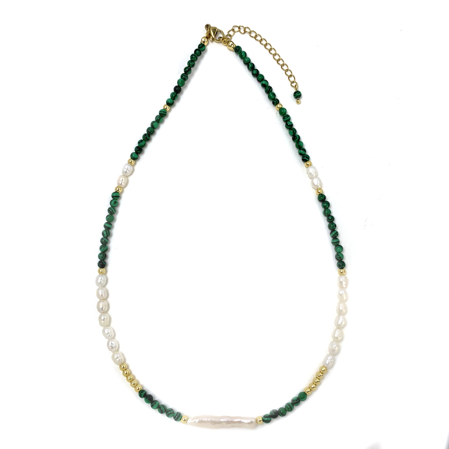 Collier Malachite et Perles d'Eau Douce - Élégance Naturelle - Aurore Studio