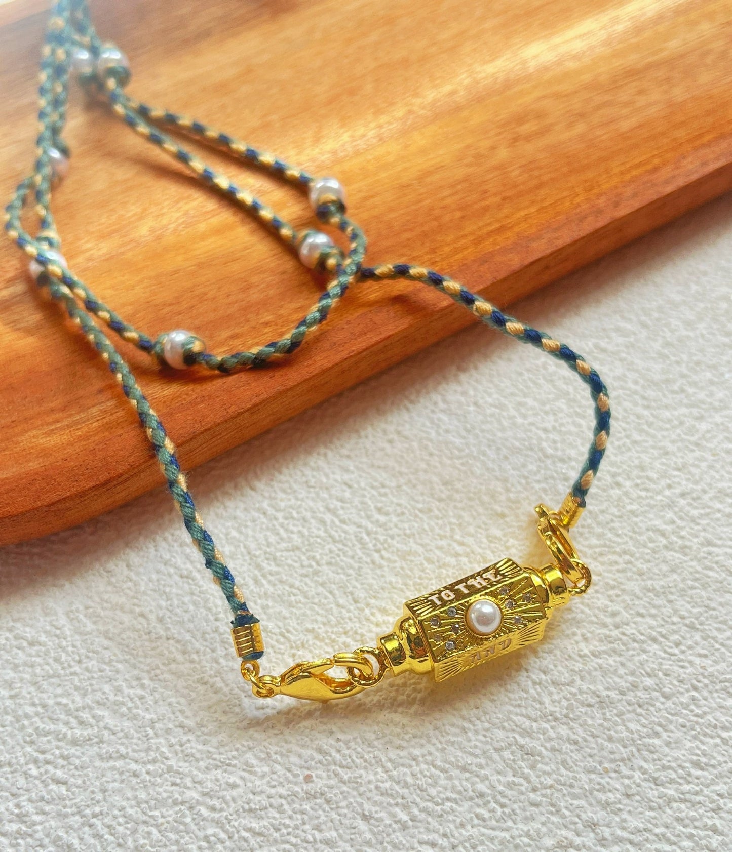 Collier Locket Talisman – Médaillon Vintage en Plaqué Or, Amulette Bohème - Aurore Studio