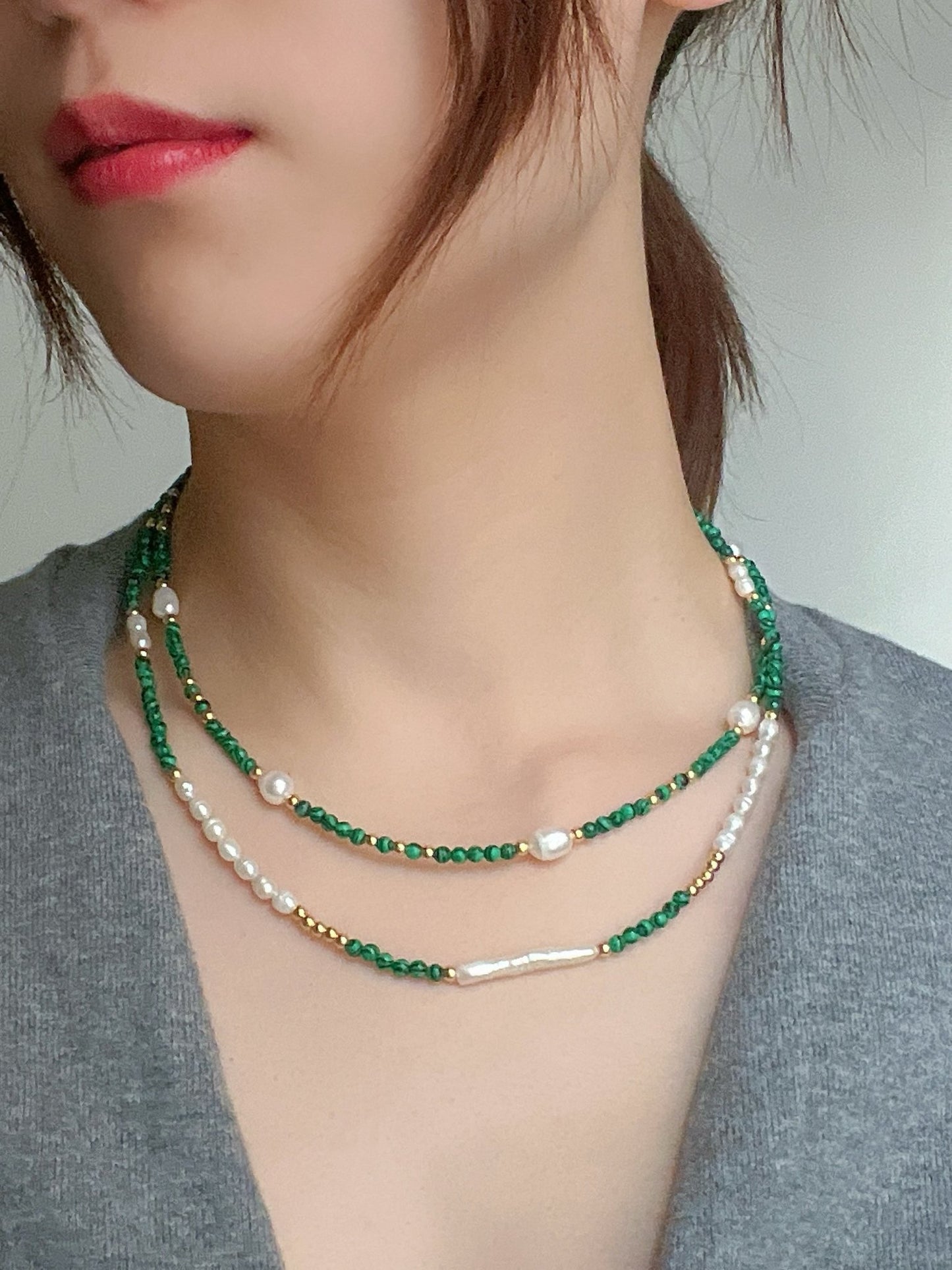 Collier en Malachite et Perles d'Eau Douce - Aurore Studio