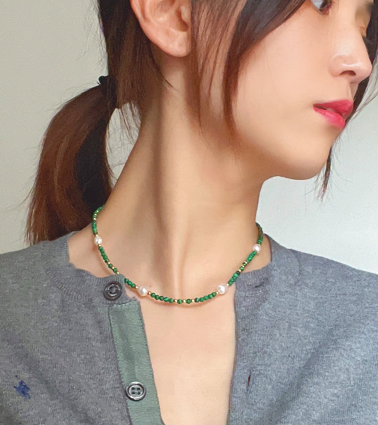 Collier en Malachite et Perles d'Eau Douce - Aurore Studio