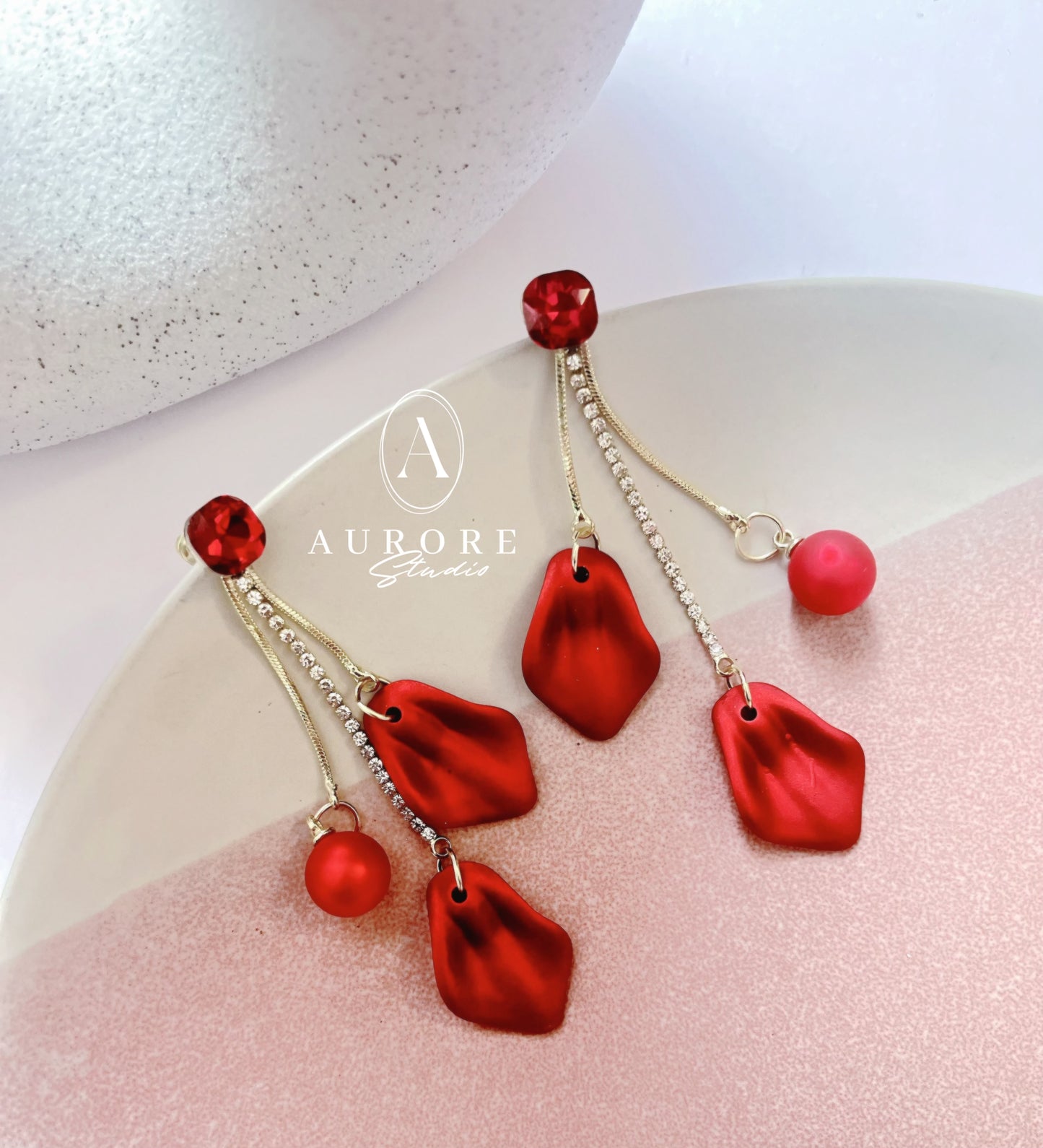 Boucles d'Oreilles Pétales rouges style Coréens