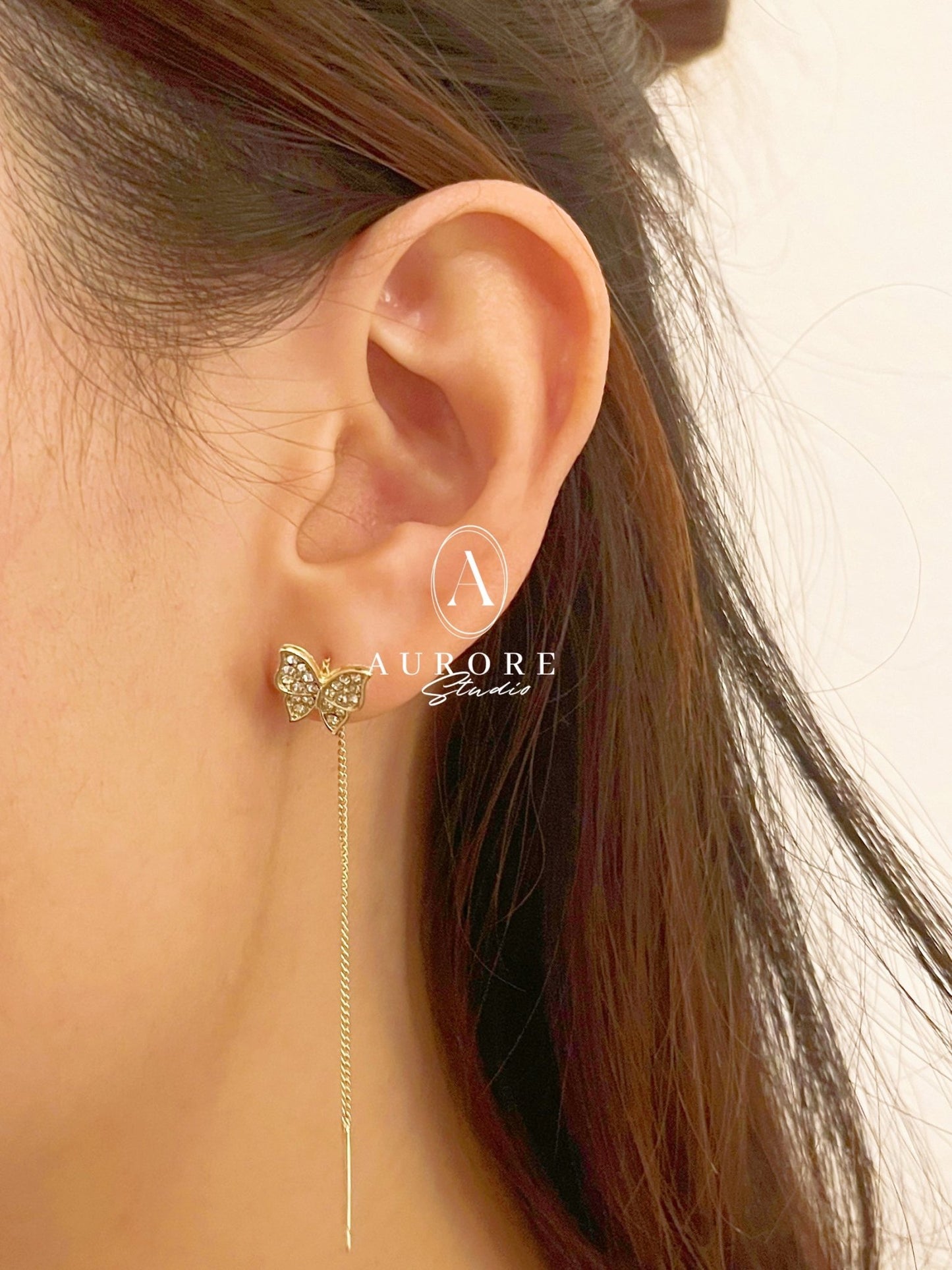 Boucles d'Oreilles "Papillon Envolé" - Éclat et Légèreté - Aurore Studio