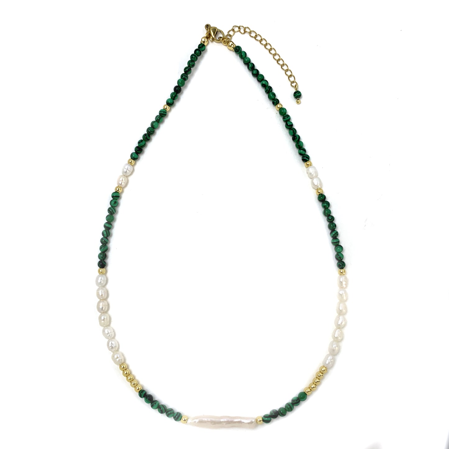 Collier Malachite et Perles d'Eau Douce - Élégance Naturelle